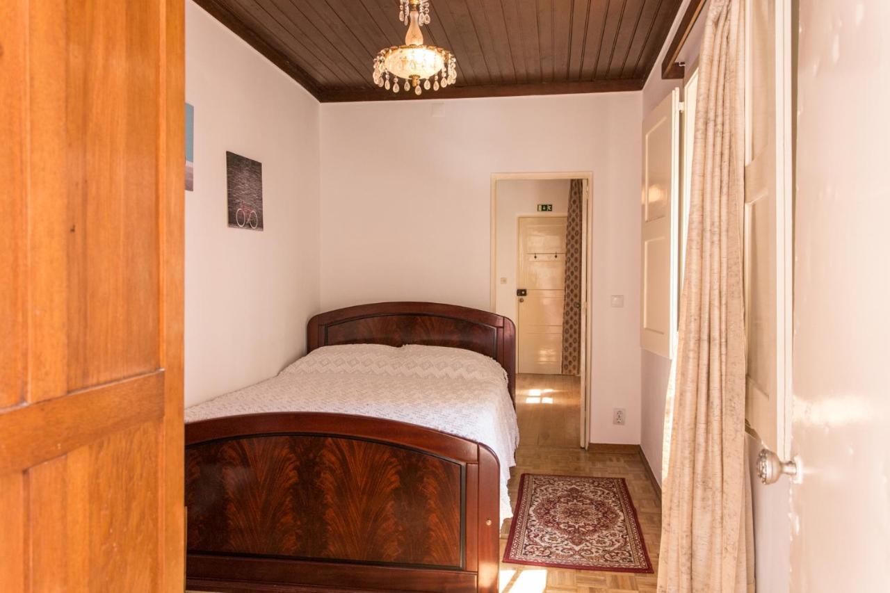 Family Home- Lisboa Віла-Франка-де-Шіра Екстер'єр фото