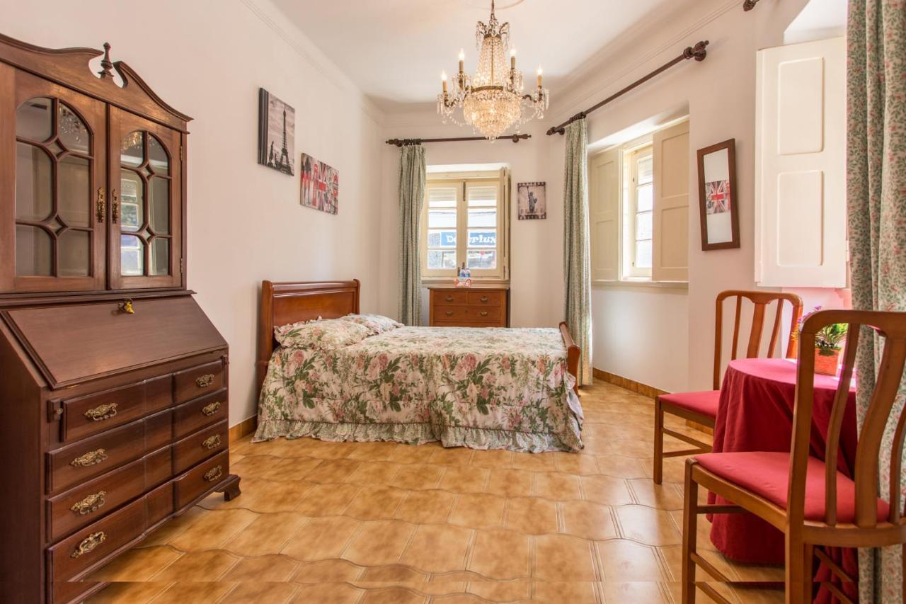 Family Home- Lisboa Віла-Франка-де-Шіра Екстер'єр фото