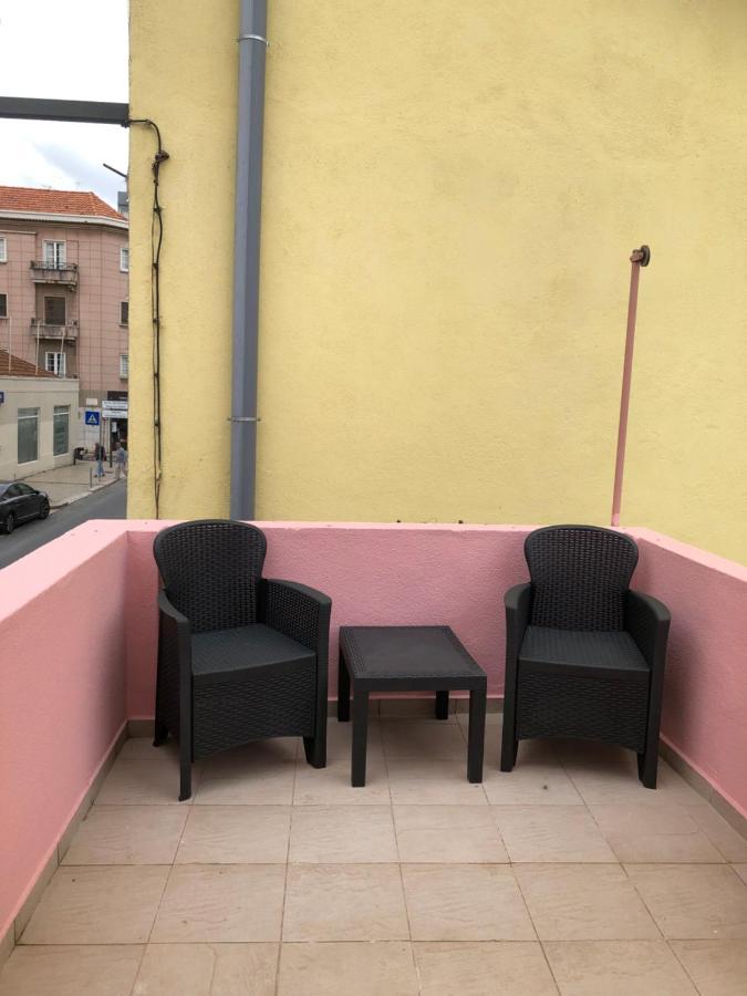 Family Home- Lisboa Віла-Франка-де-Шіра Екстер'єр фото